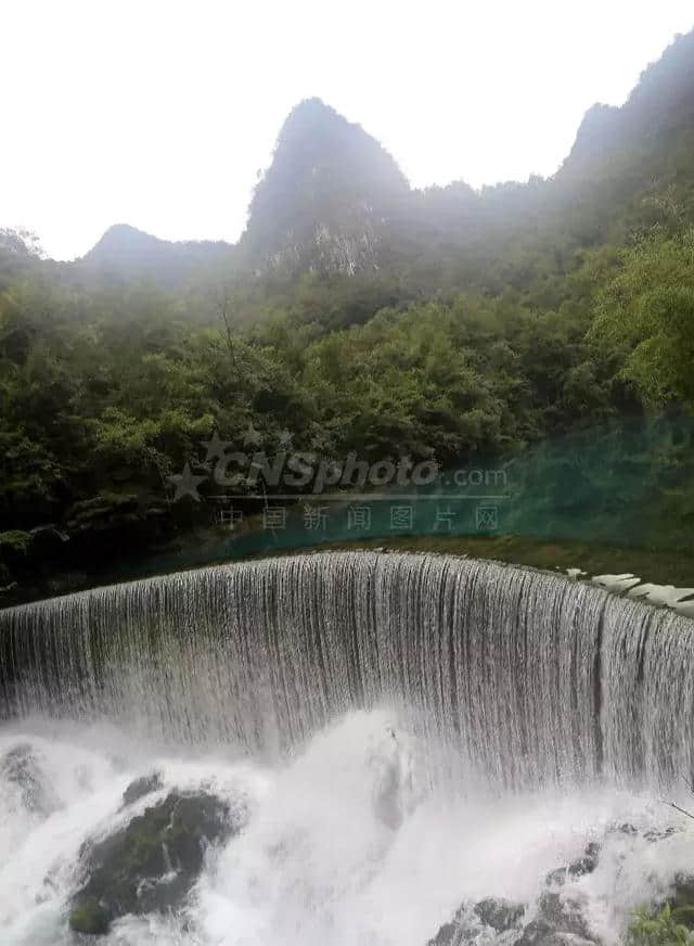 贵州“旅游高铁”开通啦！ 一路串起无数美景 还有自由行、跟团游……