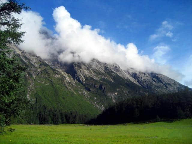 环游洱海，玉龙雪山：丽江-大理-香格里拉双飞6日经典游