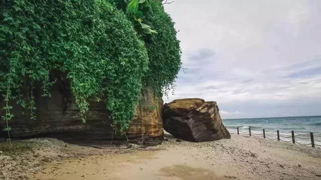 国庆冷门度假地，避开人潮来这座“中国最美海岛”吃海鲜～