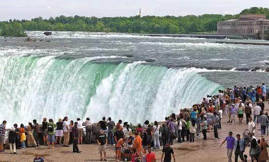 2019最新旅游“避雷”指南：呵呵！看完这些，我只想瘫在家里……