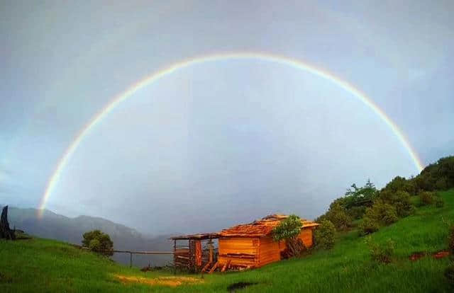 如果去不了雨崩，那一定要去阿纳果