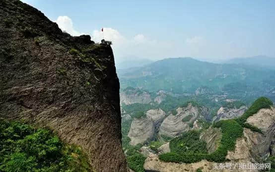 2月国内最佳旅游目的地，趁假期赶快带上家人去旅行吧！