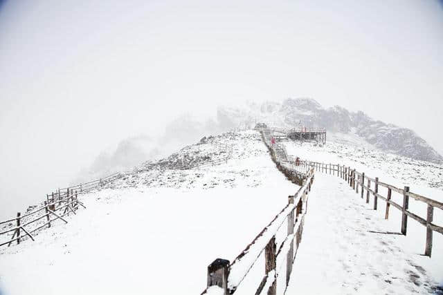 丽江周边游景点推荐（附玉龙雪山、香格里拉、泸沽湖等线路）