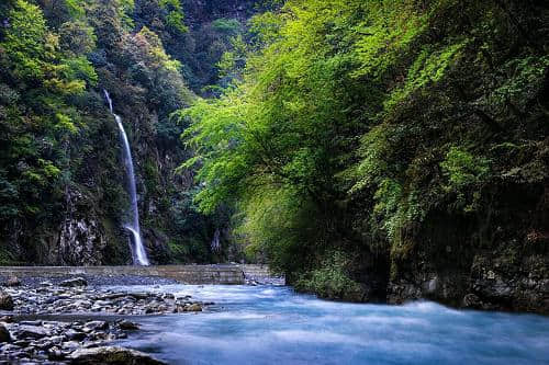 成都周边旅游新景色二郎山喇叭河9.27开园