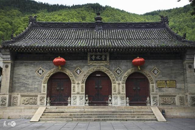 《五台山旅游攻略》五台山必去寺庙，五爷庙排第一，还有你想不到的