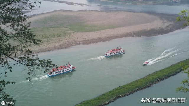 【旅行攻略】别再看乐山大佛了，旁边的乌尤寺也非常值得一游。