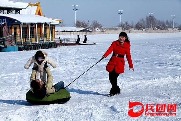 春节黄金周：五家渠冰雪特色活动吸引八方游客