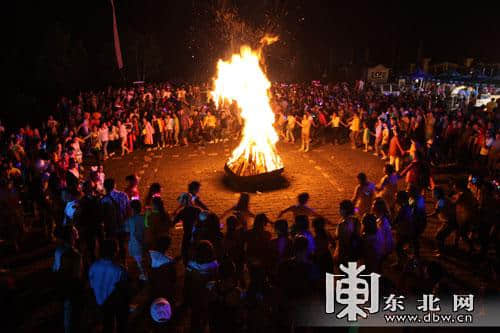 2016五大连池火山圣水节旅游攻略