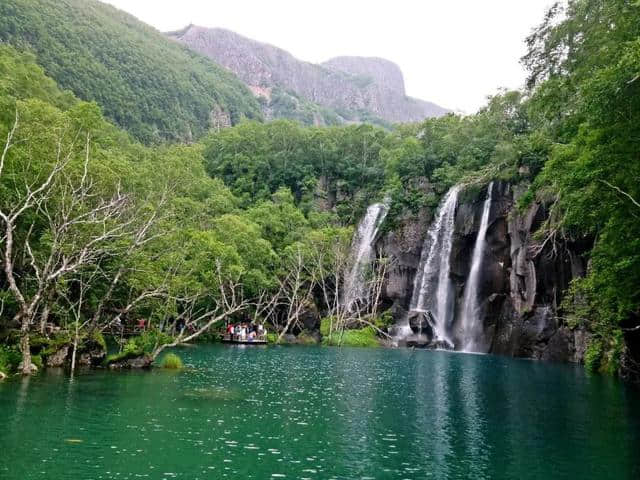 青岛直飞长白山，只要4830元就能开启一场完美夏日清新自然之旅！