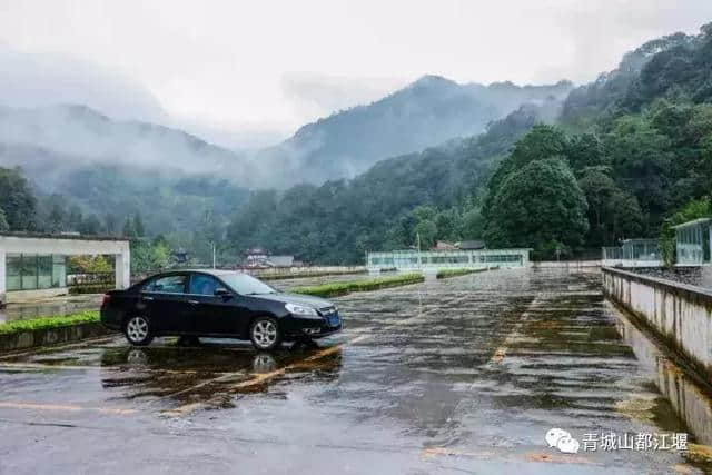 元旦如何快速到达景区？水灵妹为你奉上最全都江堰交通攻略，乘车、自驾都有用！赶紧收藏~