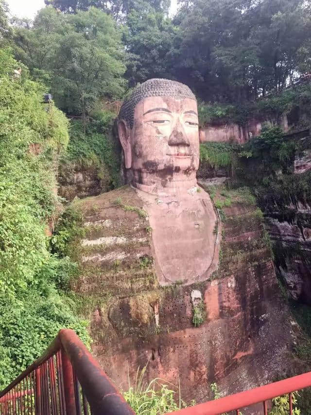 纪实：乐山大佛一日游！