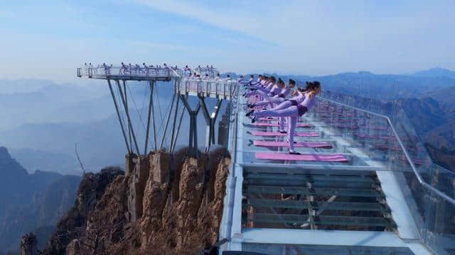 三月花样女人季 狼牙山最IN出游记