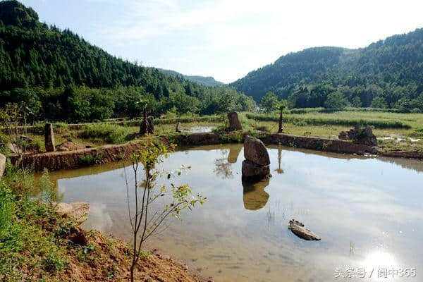 阆中有一个在开发中的旅游度假景区，正等你去发现！