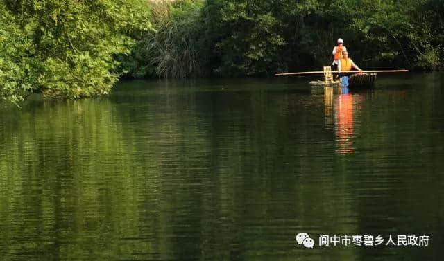 阆中枣碧乡乡村旅游吸引各地游人