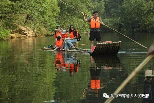 阆中枣碧乡乡村旅游吸引各地游人