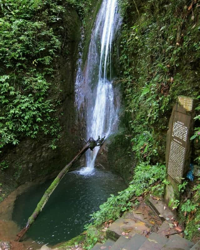 游玩过青城山，千万不要忘记，还有青城山后山及泰安古镇泰安寺