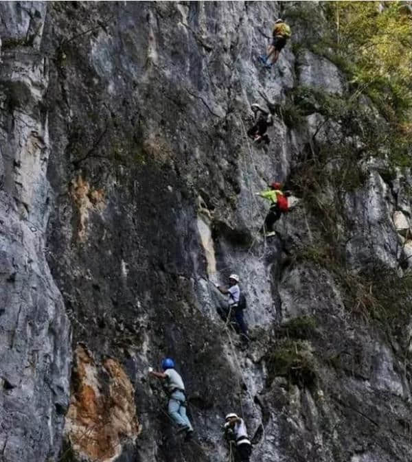 不得不说，这里是玩家的天堂——黔西南山地旅游目的地之最