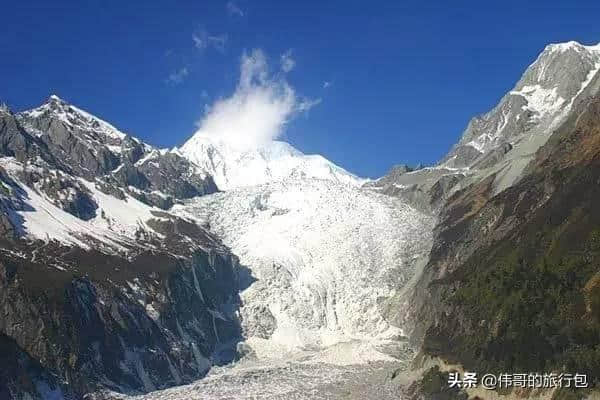 伟哥的旅行包推荐：成都到拉萨旅游线路，一派奇妙景色与虔诚信仰