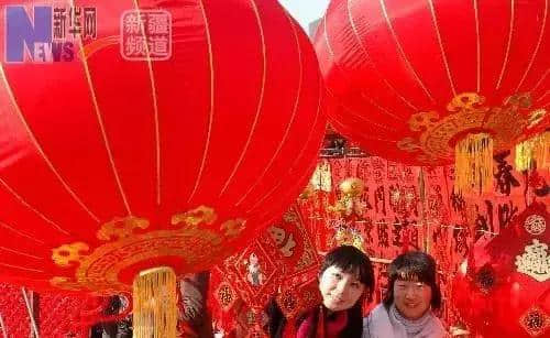 吐鲁番2019旅游月历，春夏秋冬玩不停