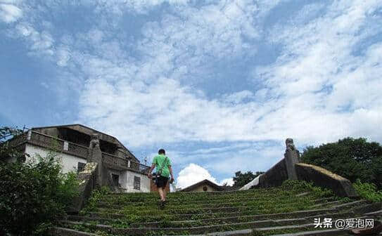 不骗你，国内这些空气清新慢生活的地方，适合老人旅游