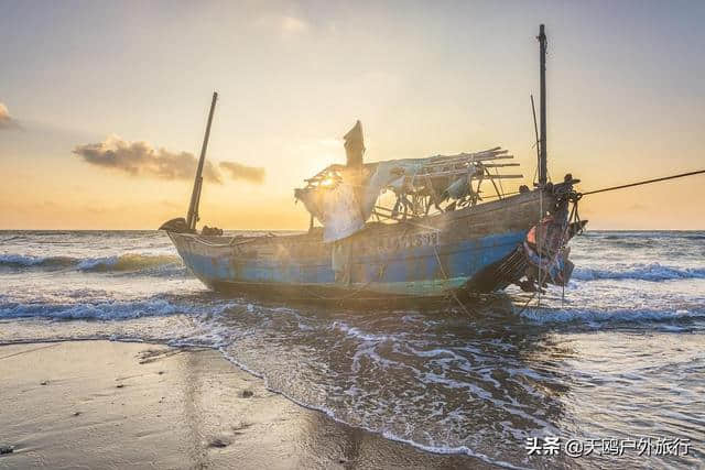 春节涠洲岛游玩，踩着沙滩迎着海风，看最美的海岛风情