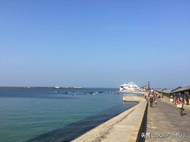 春节涠洲岛游玩，踩着沙滩迎着海风，看最美的海岛风情