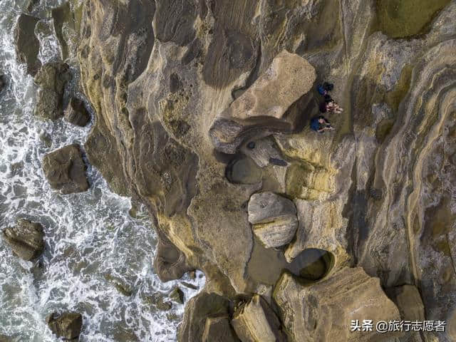 北海涠洲岛，情侣的考验地，海鲜美食的狂欢！知道这些，上岛不愁