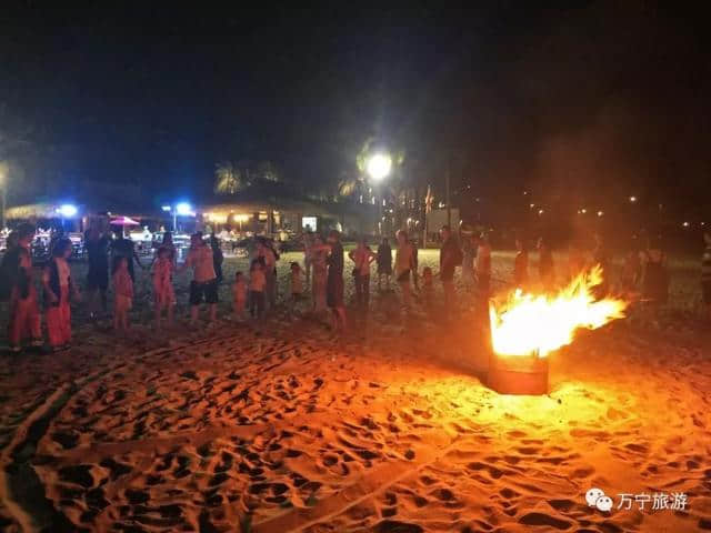 「中秋小长假第三天」万宁旅游热力高涨，中秋赏美景庆团圆