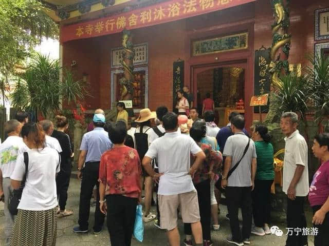 国庆七天，万宁迎八方游客22万人次，旅游总收入1.16亿！