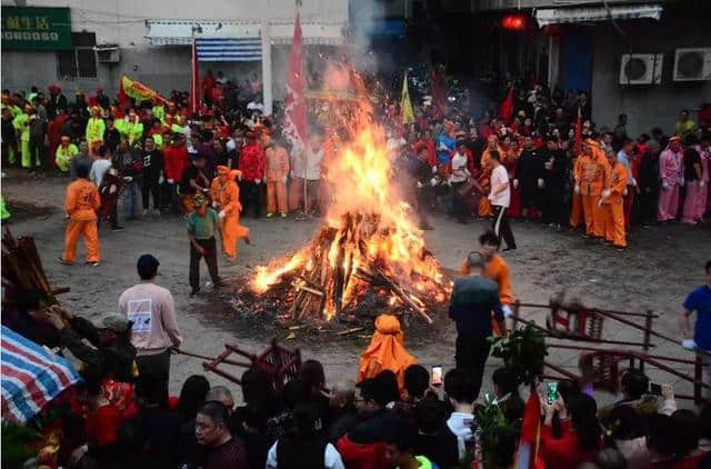 狂欢之城，莆田元宵旅游