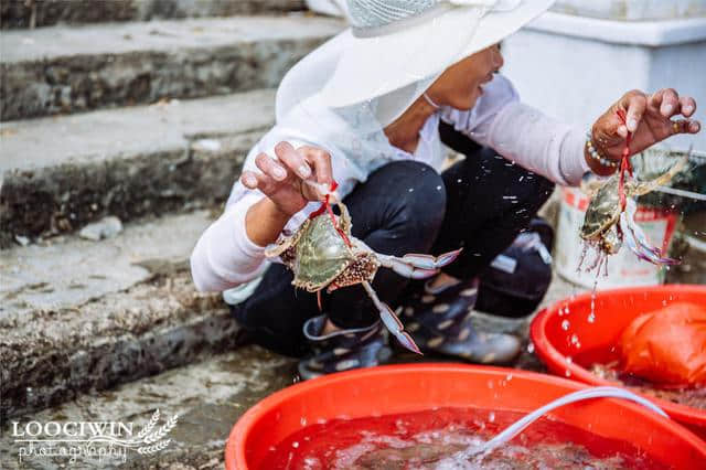 吃不完的海鲜和百米深蓝大海，和妹子外伶仃岛游记