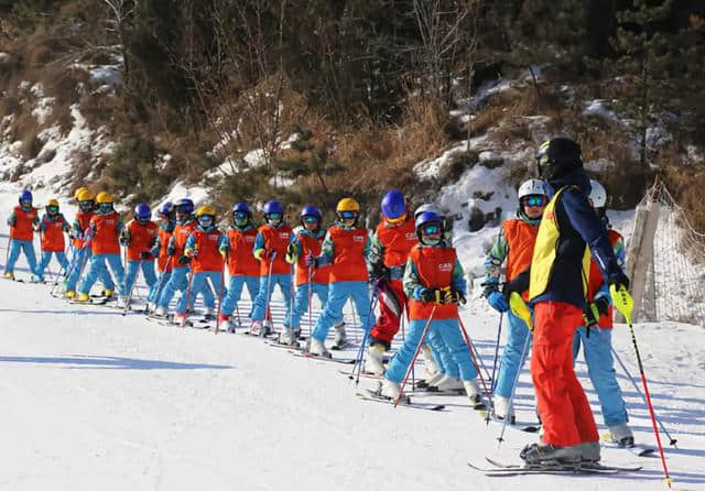 「官网」2019沈阳丁香湖奥悦冰雪大世界门票怎么团购？儿童免费吗