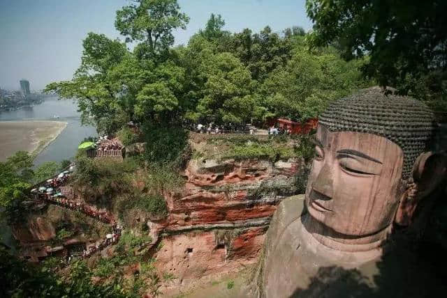 9月20日起，阿坝州九寨沟和黄龙景区门票降价！