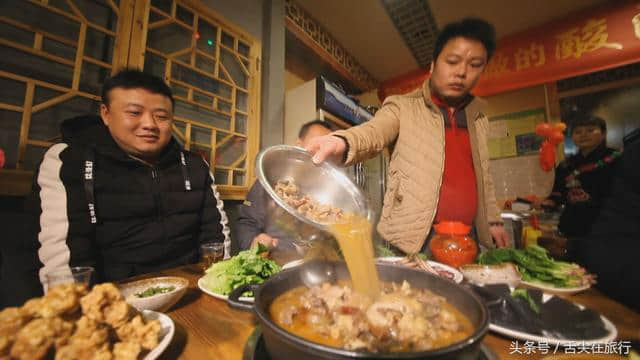 临近年关的旅行 感受凯里特色美食