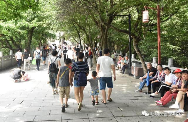 乘“环西部火车游”列车，赏崆峒山美景｜天水人捷足先登