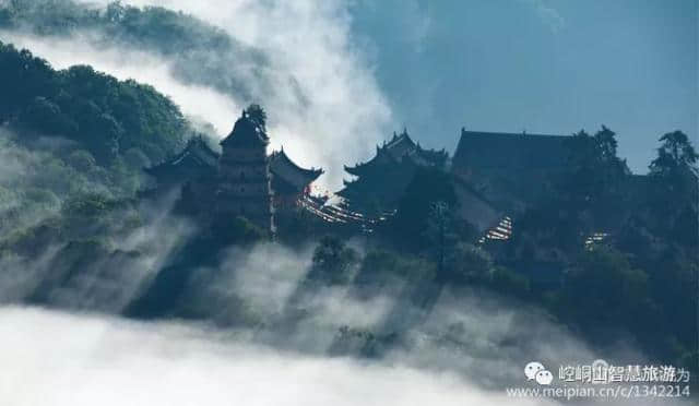 「旅游」崆峒山：仙山作舟云似海（高清崆峒秋色图）