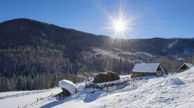 冬游喀纳斯｜新疆两地上榜“中国十佳冰雪旅游城市”